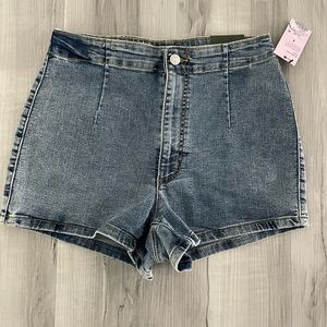 Highest Rise Shorts size 8/29